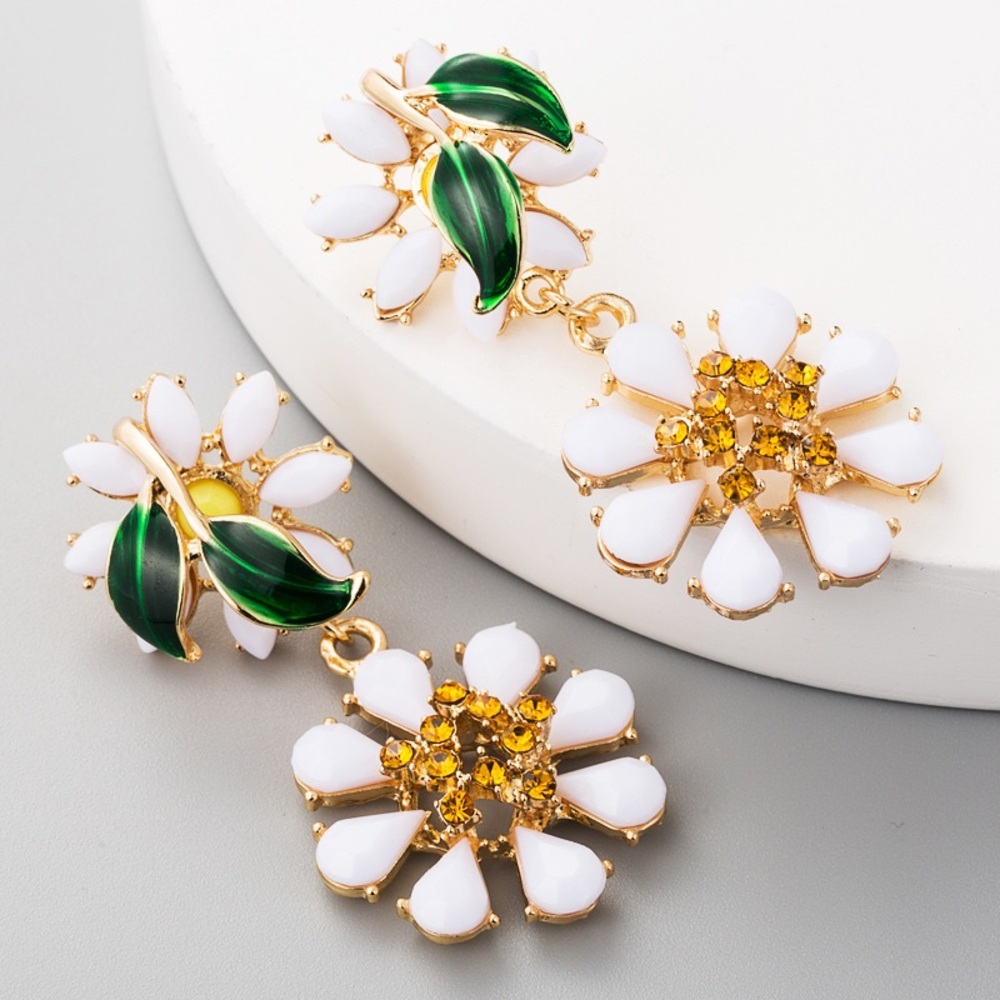 S925 Silver Resin Floral Diamond